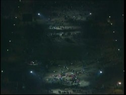 Thousands upon thousands of people arrived early on The National Mall in Washington, DC for the inauguration of President-elect Barack Obama. Instructional Video