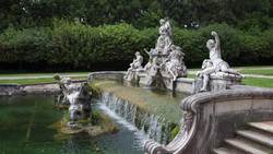 Italy, Campania - Caserta Palace Instructional Video