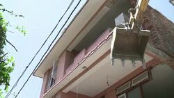 CLEAN : Tens of thousands desperate for help in quake hit Nepal News Clip