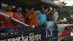 Opposition rally with thousands of vehicles in caravan across country News Clip