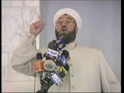 Cleric criticises cleric at Friday prayers News Clip