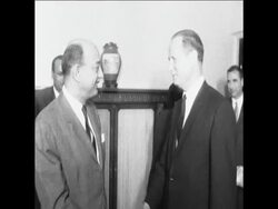 SYND 18 4 68 EGYPTIAN FOREIGN MINISTER RIAD MEETS UN PEACE ENVOY JARRING IN CAIRO News Clip