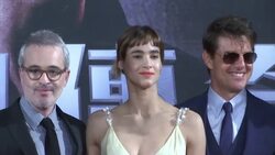 Tom Cruise takes 'The Mummy' to Taiwan Instructional Video