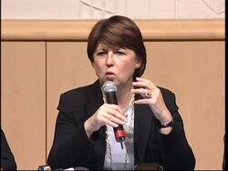 Aubry defeats Royal to become party leader News Clip