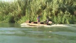 CLEAN : Small boats lifeline for jihadist besieged Iraq area News Clip
