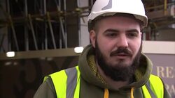 Net migration to the UK has fallen to its lowest level in more than two years News Clip