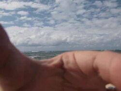 Adjusting polarizer Stock Footage