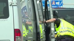 CLEAN : Austria Hungary border checks stepped up in bid to stop migrants News Clip