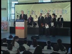 Fmr US president launches campaign to combat child obesity News Clip