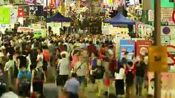 HD:Crowd people walking on the street in Hong kong.(Timelapse) Stock Footage