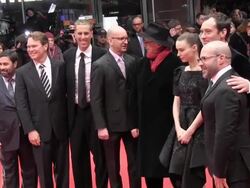 Jude Law, Rooney Mara, Steven Soderbergh, Glen Bas Stock Footage