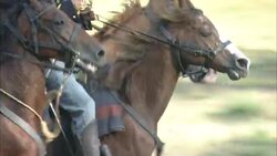 U.S. Army soldiers charge on galloping horses during Custer's Last Stand. Stock Footage