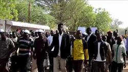 CLEAN : Over 1,000 protest in Niger against News Clip