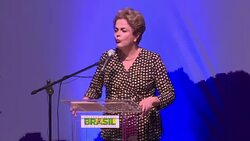 VOICED : Rousseff busca evitar impeachment hasta el final News Clip