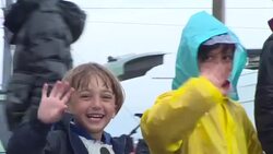 CLEAN : Refugees waiting for miracle as Balkan borders slam shut News Clip