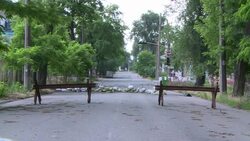 CLEAN : Phony war in Mariupol in the south eastern Ukraine News Clip