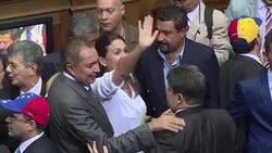 CLEAN : Lilian Tintori demands amnesty for prisonners at assembly News Clip