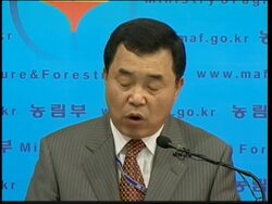 Resumption of limited imports of US beef may be delayed until May News Clip