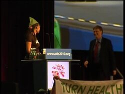 Protesters urge Gates to back bank levy at AIDS conference, Gates sot News Clip