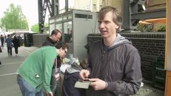 Kill your phone workshop at Berlin tech festival Instructional Video