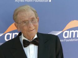 Alfred Mann at Alfred Mann Foundationâ€™s An Evening Under the Stars Stock Footage