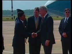 BANGLADESH: DHAKA: PRESIDENT CLINTON ARRIVES News Clip