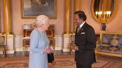 Sultan of Brunei visits Buckingham Palace News Clip