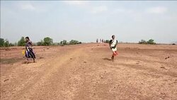 CLEAN : India suffers from severe droughts News Clip