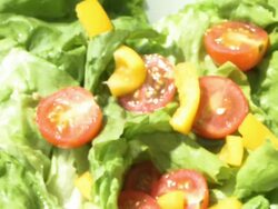 Mixed salad with red pepper falling in Stock Footage