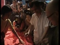 China challenges the practise of lipsyncing versus live vocals from its musicians News Clip