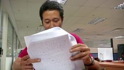 CLEAN : Singapore under pressure over News Clip