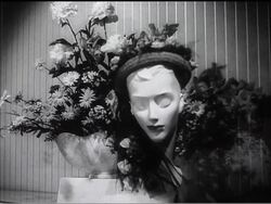 FLOWERED MILLINERY FOR ASCOT News Clip