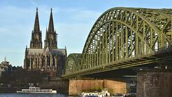 cologne cathedral in the morning Stock Footage