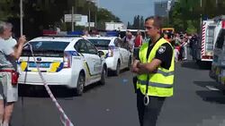 CLEAN : Ukraine military spy killed in Kiev car blast News Clip