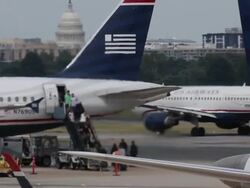 Air Traffic At Washington's Reagan National Airport Stock Footage