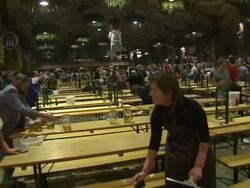 waitress is cleaning up Stock Footage