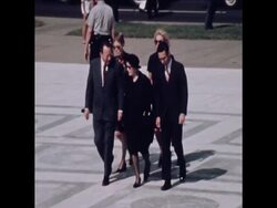 SYND 12 7 74 EARL WARREN LYING IN STATE IN WASHINGTON DC News Clip