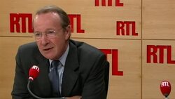 CLEAN: Paris stocks wobble amid fears for banks News Clip