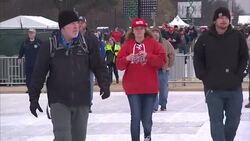 Crowds arriving on National Mall for inauguration News Clip