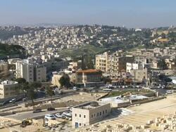 WS PAN View of east Jerusalem and Arab villages Ras alamud, Siluan, Abu tor / Jerusalem, Judea, Israel Stock Footage