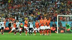 VOICED : El Mundial en fotos: dia 28 News Clip