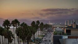 Time Lapse of Venice Beach Boardwalk at Dusk Stock Footage