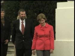 The official White House Christmas tree arrived in Washington.  It's a 20 foot fraser fir from North Carolina. Instructional Video