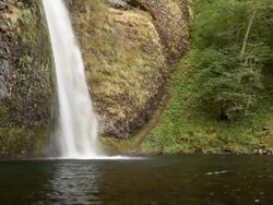 waterfall in Oregon Stock Footage