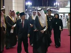 WRAP Arrivals for opening ceremomy of OPEC summit, family photo News Clip