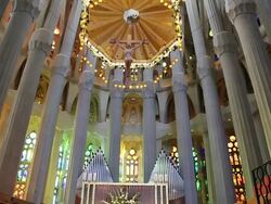 Sagrada Familia Basilica, interior viwes of the church, Gaudi's work Stock Footage