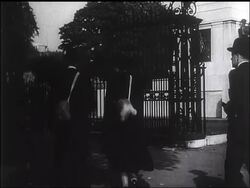 LONDON CARRIES ON - News Clip