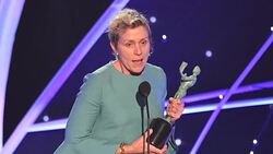 CLEAN : Tres anuncios por un crimen triunfa en los premios SAG News Clip