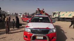 Raw: At Least 400 Flee Besieged Fallujah Instructional Video