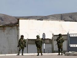 Russian Military Gather Outside Ukrainian Military Base At Perevalnoe Stock Footage